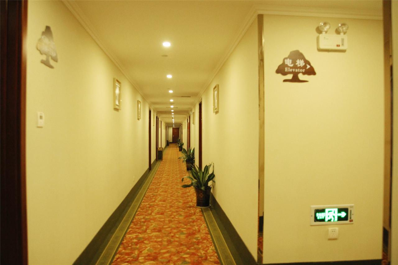 Greentree Inn Xi'An Railway Station Airport Bus Wulukou Subway Station Business Hotel 외부 사진