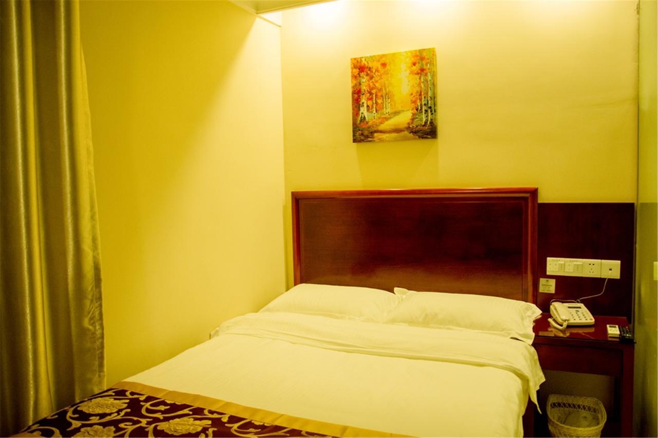 Greentree Inn Xi'An Railway Station Airport Bus Wulukou Subway Station Business Hotel 외부 사진